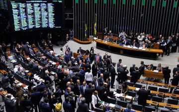 PEC 300: a nova ameaça aos direitos trabalhistas